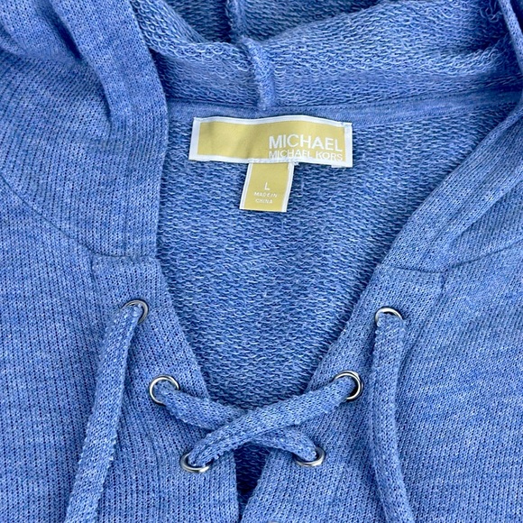 Michael KORS Heather Blue Hooded Sweater. Lace Up Neck Line. Hi-Lo Hem. Large. - Picture 2 of 8